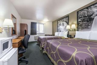 Super 8 by Wyndham Missoula/Reserve St. - Missoula - 3