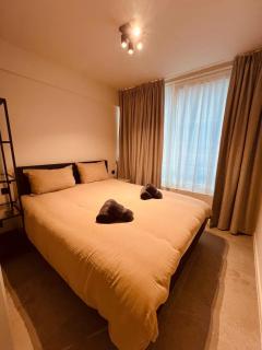 Christina's 2bed-Third Floor 4 MIN FROM SEA - 6
