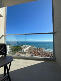 Sea La Vie - Elegant Beachfront Family Apartment, Shëngjin - Lezha - 7