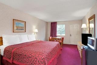 Days Inn by Wyndham Joelton/Nashville - 2