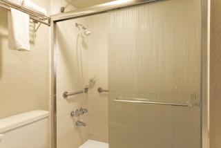 Days Inn by Wyndham Forsyth - Forsyth - 8