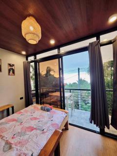 Romantic Chic Cottage with View - Tuba - 5