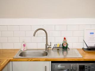 Roath - Modern Flat Near City Centre WParking Pass the Keys - Cardiff - 3