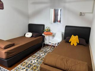 Amaryllis guest house PD - Port Dickson - 7