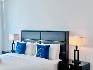 Bright 2BR Pool, Yas View & Direct Beach Access - Abu Dhabi - 5