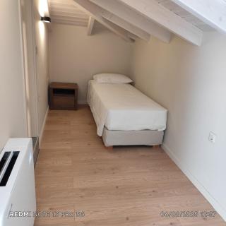 Dimitris's & Evangelia's Loft Homes with Garden, Near Airport & Town - 7