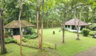 Baan Korbsuk Teak Cabin 1-2 - Ban Na Meng (1) - 9