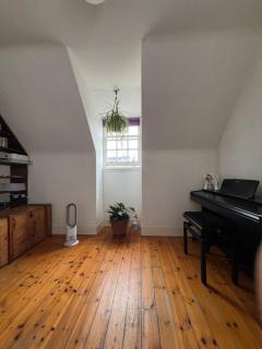 Converted Loft Apartment in Heart of the Old Town - Edinburgh - 6
