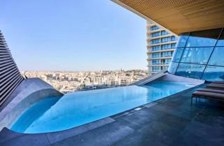 24th Floor Sea View Apart-Hotel in Mercury Tower St Julians - St Julian's - 2