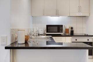 Style Comfort 1BR CarPark HotTub Swimming Pool Gym - 2