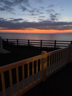 Withernsea Whisper The Hideaway - 1