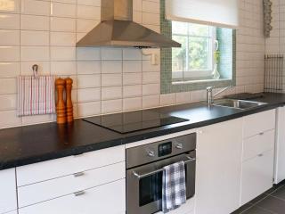 4 person holiday home in Skärhamn-By Traum - Skärhamn - 6