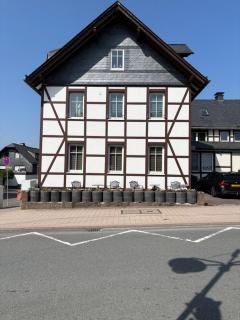 FeWo Usseln Mitte - Deutsches Haus - 1