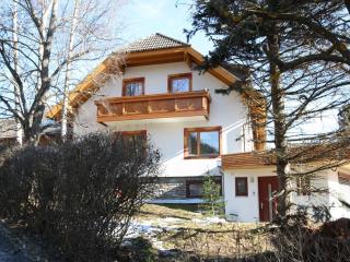 Apartment in Lungau near Ski Bus and Forest - 0