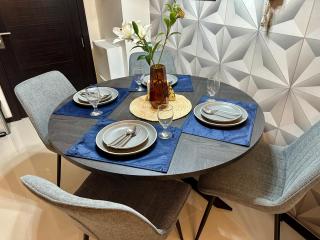 Stay at Downtown Suite 2 in BGC, Taguig City - Manila - 5