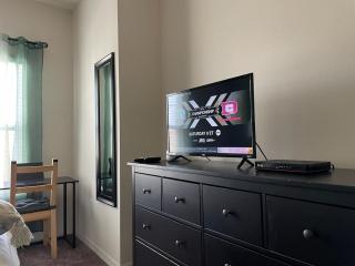 Super Comfy and Spacious 3 Bedroom 15-20 minutes from Disney, with major shopping 4 minutes away - 3