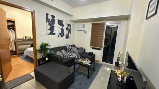 Classy BGC Condo City View Pool Gym Sauna - Manila - 4