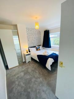 SwankyHome4Groups n Contractors - Sleightholme - 7