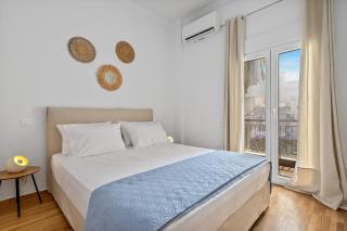 Central Beachfront Apt with a Breathtaking View! - Chalcis - 4
