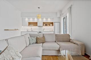 Central Beachfront Apt with a Breathtaking View! - Chalcis - 1