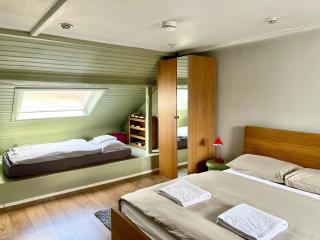 3BR flat, Free parking,Sleeps 6, 4 stope to Central London - Hanwell - 3
