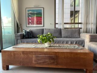 Sea View Apartment Prime Location On Gordon Beach - Tel Aviv - 1
