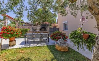 Ferienhaus mit Privatpool für 13 Personen ca 192 qm in Peroj, Istrien Istrische Riviera - Peroj - 7