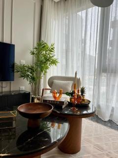 JW Marriott Serviced Apartment 1 Bedroom Suite pool view by aljazi - Le Caire - 7
