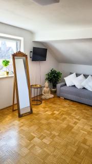DG L- Helle 40m2 2-Zimmer Wohnung nähe Salzburg - Freilassing - 6