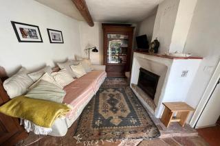 Farmhouse, with large pvt pool in Provence - 1