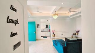 Mykonos Sky Penthouse Rooftop Pool 150" Cinema - Gurgaon - 2