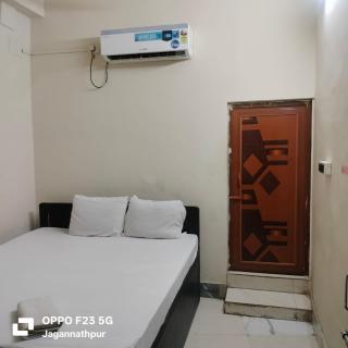 Nirvana Guest House - 1