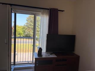 City Getaway - Homestay - 5