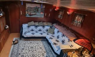 art deco houseboat on super location - 4