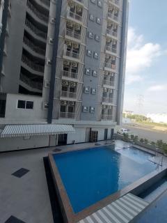 The Luxe Loft by urban suites - 1