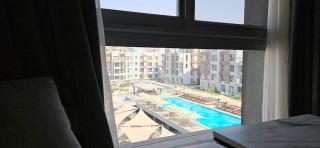 JW Marriot Serviced Apartment 1 bedroom Suite pool view by aljazi - Il Cairo - 9