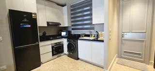 JW Marriot Serviced Apartment 1 bedroom Suite pool view by aljazi - Il Cairo - 3