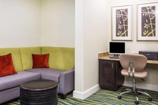 Days Inn by Wyndham Adel I-75 - Adel - 3