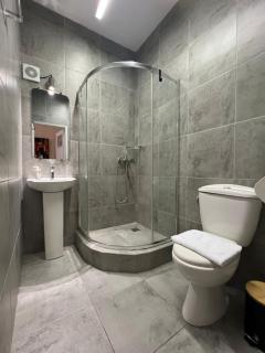Syntagma Artist Apartment 2BR 9G - 4