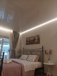 Modern familiar house under Acropolis - Athen - 3