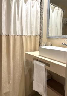 Moderna Suite GPT con piscina y cochera - 1