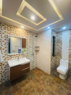 Cozy&Peaceful Apartment - Lahore - 8