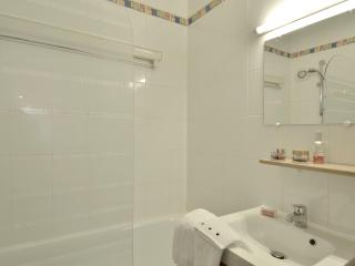 Studio confortable au centre avec balcon, animaux admis - FR-1-181-2369 - 1