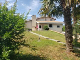 Chambre d'hôtes à proximité de Vienne, campagne et piscine - 9