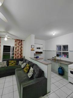 praia grande caiçara 2 quartos,sendo 1 suite - 2