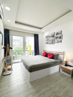 Cozy Saigon Sunset Apartment - Steps to Bui Vien Nightlife - Ho-Chi-Minh-Stadt - 0