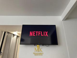Studio Design Nancy Gare, Netflix & Confort - 8