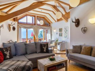 Apartment in St Stefan near Nassfeld Ski Area - Tratten - 2