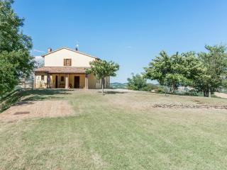 Holiday Home in Urbania with Hill Views - Urbania - 0