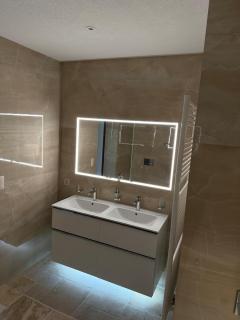 Schweizerhaus Glarus - Historisch & Stilvoll mit Garten - 2